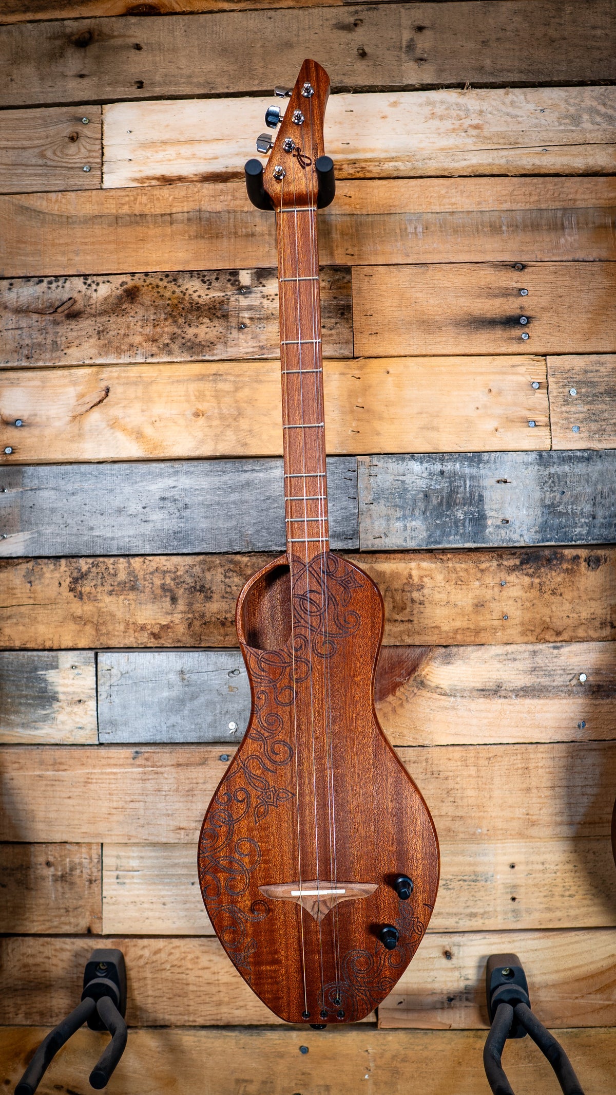 Boondocker D2 Sapele Electric/Acoustic (Celtic top) — front