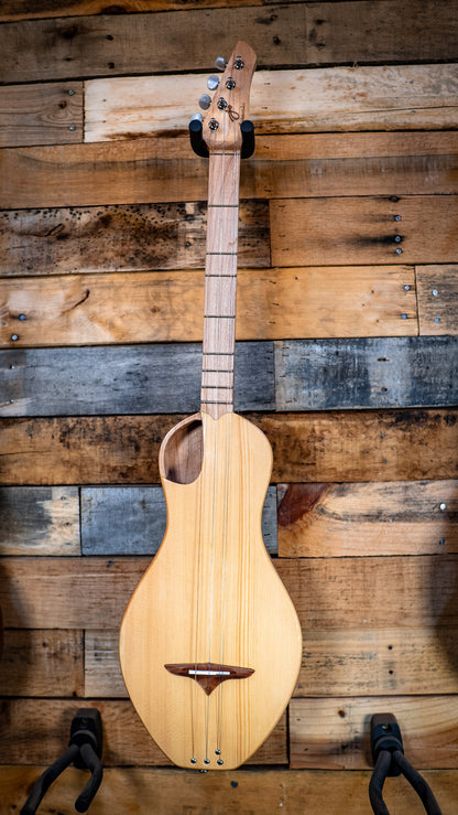 Boondocker D2 Maple Acoustic (Sitka top) — front