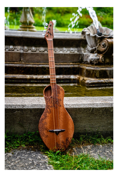 the Boondocker Classic Sapele Walking Dulcimer Acoustic 4-String w/Henna Top